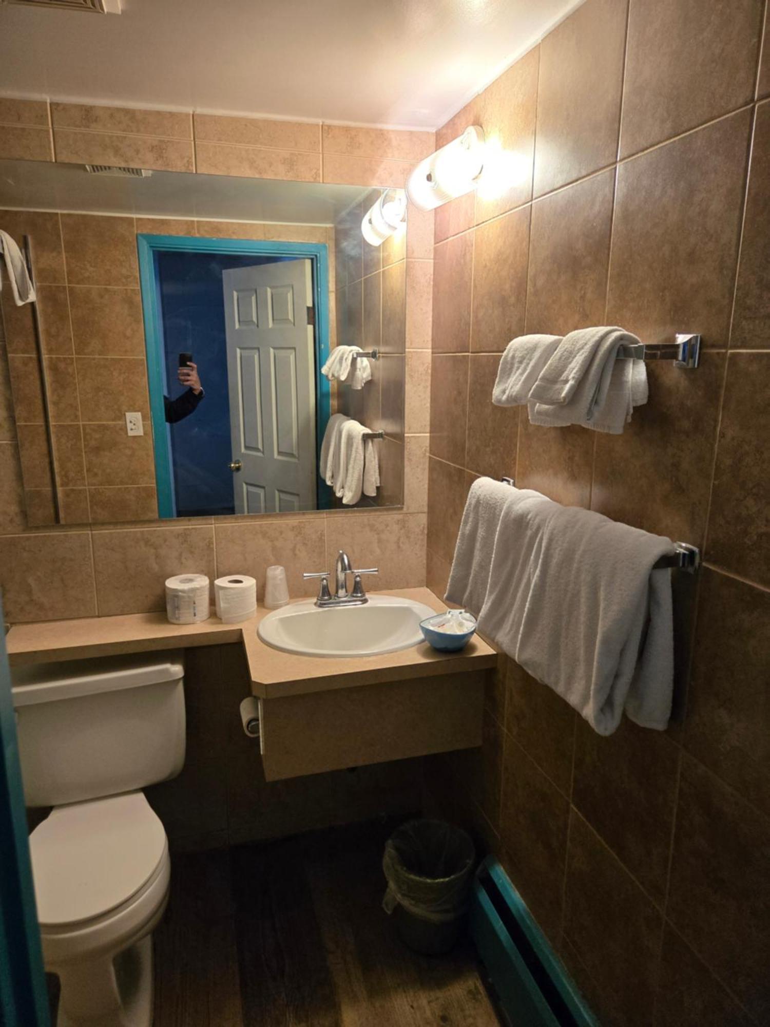 Silver Crest Lodge Grande Prairie Ngoại thất bức ảnh